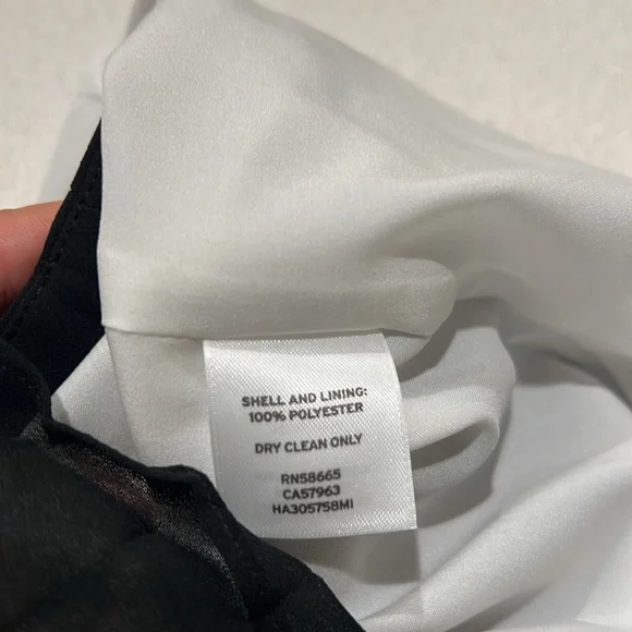 Halogen Chic Two-Tone Pleated Midi Skirt - Size 8 - Picture 8 of 8